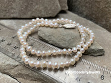 Load image into Gallery viewer, 16&quot; White/Cream Colored 5.5mm Freshwater Pearl Necklace